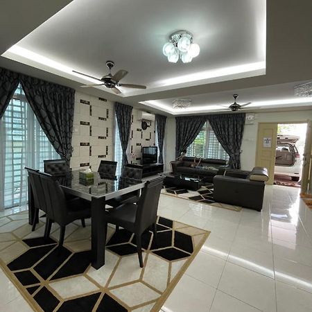 Hotel 3R D'Latania Senawang à Seremban Extérieur photo